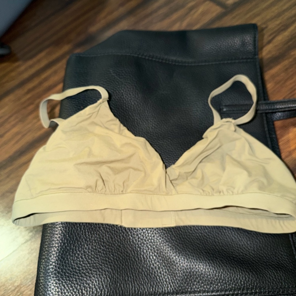 SKIMS Beige Bralette